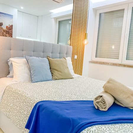 Luxury 2 Min Beach With Balcony, Ocean View, Wifi, Ac, Smarttv Portimão Exterior foto