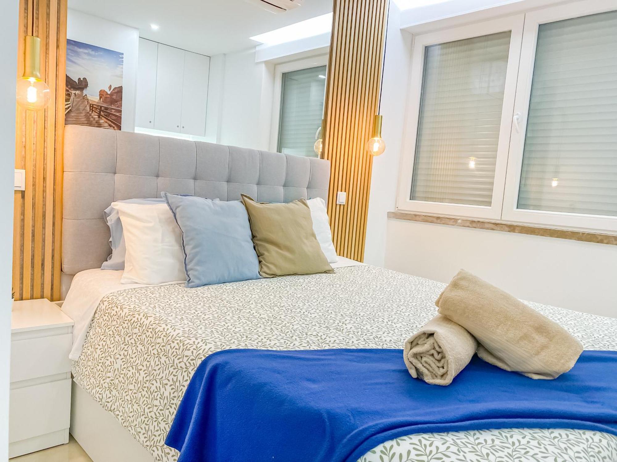 Luxury 2 Min Beach With Balcony, Ocean View, Wifi, Ac, Smarttv Portimão Exterior foto